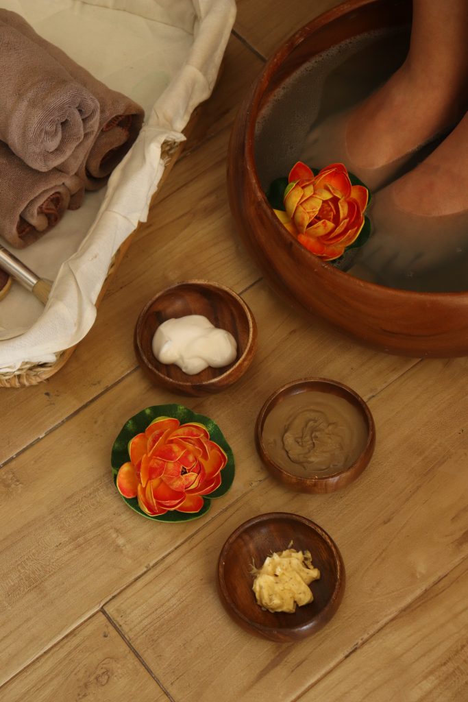 Neola Nail Spa Nail Care The Grove Retail Row